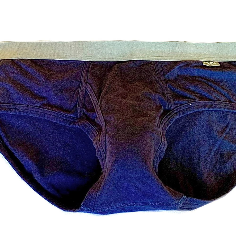 Goodfellow & Co. 4 pack Classic Men’s Briefs, Black/Navy/Light Gray/Dark Gray.